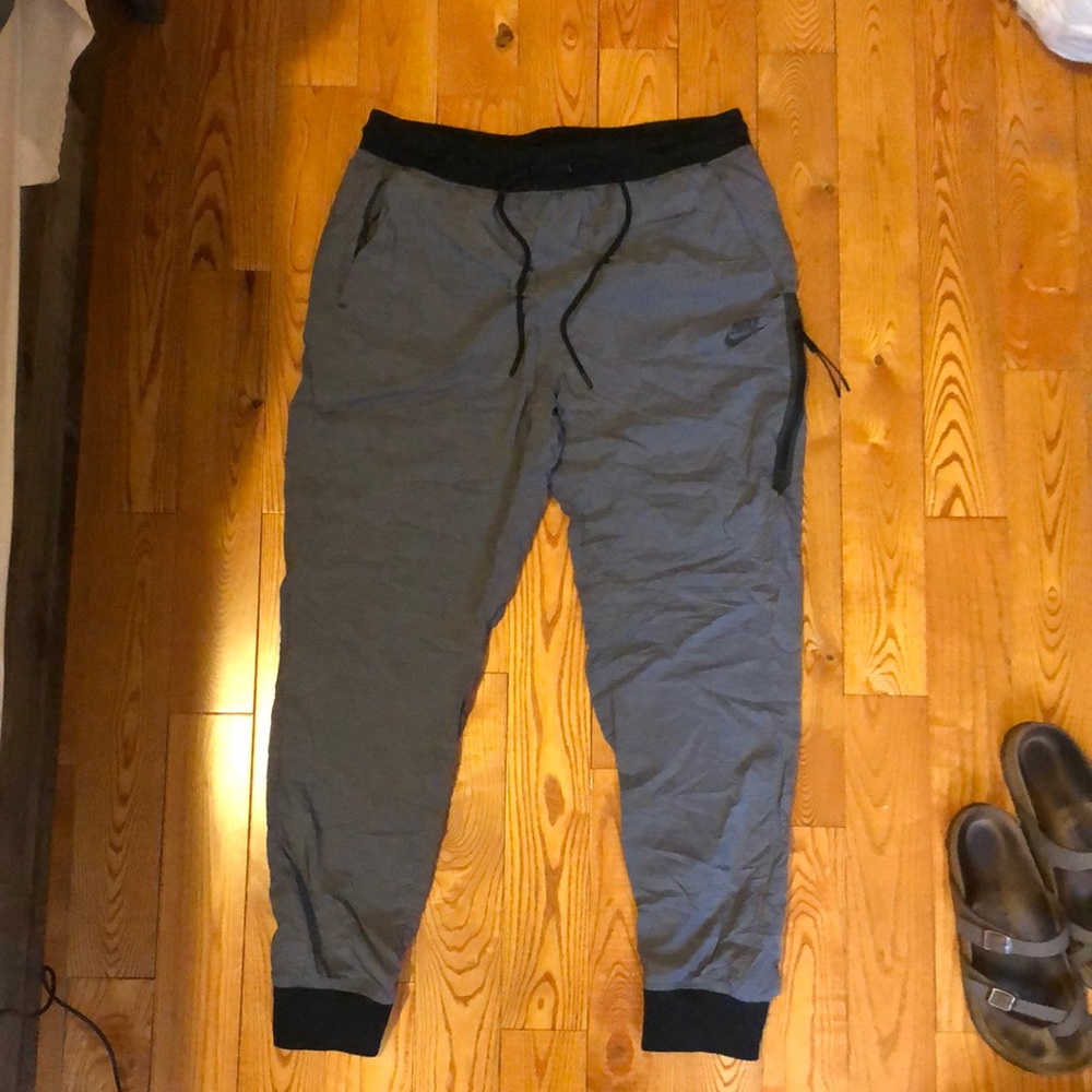 Nike Sportswear joggers